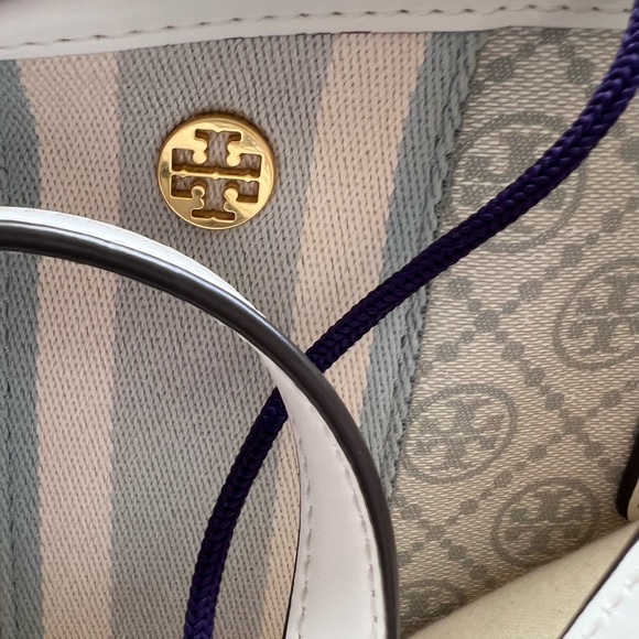 TORY BURCH Gemini Link Canvas Tote- New Ivory Gemini Link - Picture 10 of 14